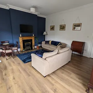 No. 1 Grosvenor Crescent, First Floor Scarborough